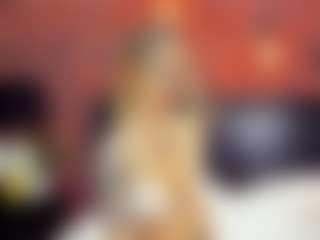 Live cam show with christynaross - Squirt Teen (18+) on Camsoda