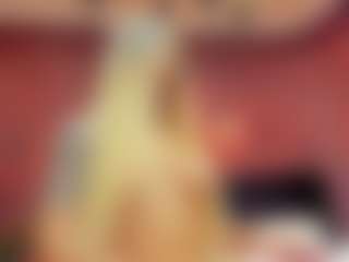 Live cam show with christynaross - Young Adult Teen (18+) on 1on1-livenow