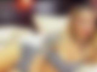 Live cam show with christynaross - Bedroom Teen (18+) on testsause.com