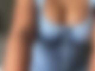 PrettyAngelEyez's Live Sex Cam Show