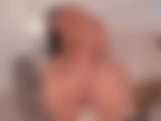 Ashley Rous's Live Sex Cam Show
