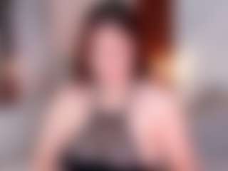 Live cam show with emilyrouker - Bedroom Red Hair on Milfs Live