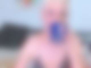 Live cam show with HoneyLara - Worship on sexylive.show