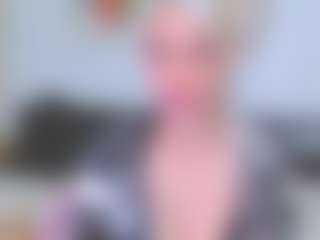 Live cam show with HoneyLara - Worship on camwithhim.com