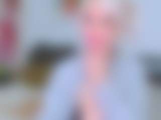 Live cam show with HoneyLara - Worship on sexylive.show