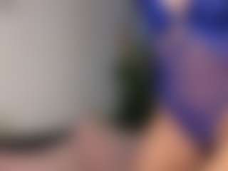 SweetReya's Live Sex Cam Show