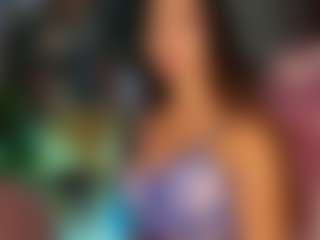 Live cam show with SweetReya - Spoiled on Soda Cam