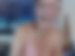 Live cam show with CamPrincess - Princess on Camsoda