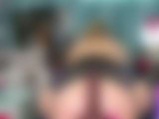 -R-A-R-E-'s Live Sex Cam Show