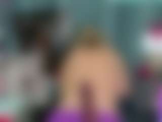 -R-A-R-E-'s Live Sex Cam Show