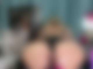 Live cam show with -R-A-R-E- - Underwear on xxxlivecams.org