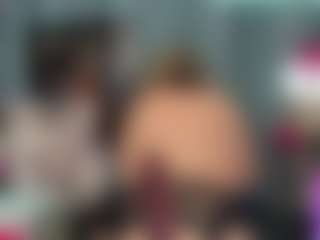 Live cam show with -R-A-R-E- - Shake on Camsoda
