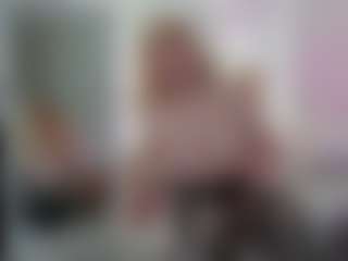 Classy4uuuu's Live Sex Cam Show