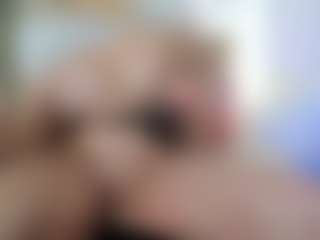 Classy4uuuu's Live Sex Cam Show