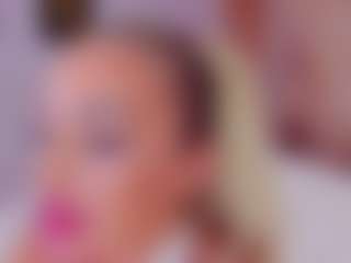 AwwElla's Live Sex Cam Show