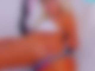 Live cam show with AwwElla - Bedroom Blonde Hair on Streamer API