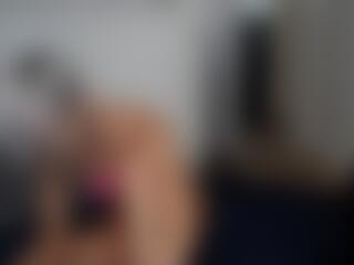 Live cam show with XquisiteRicki - Shorthair on CamClone