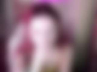 Live cam show with serenamils - Red Hair on AdultVida.com