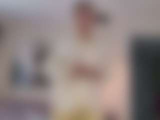 Lenna's Live Sex Cam Show