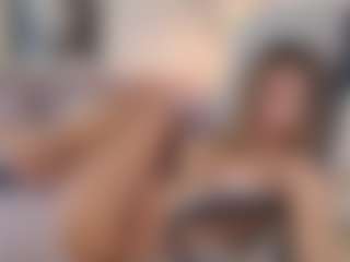 Lenna's Live Sex Cam Show