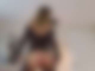 Lenna's Live Sex Cam Show