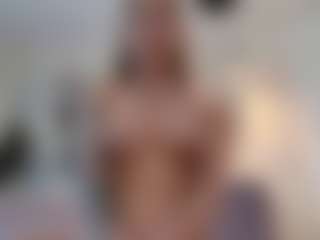 Lenna's Live Sex Cam Show