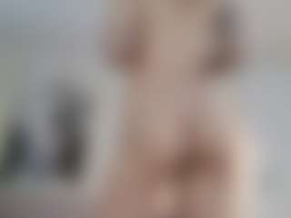 Lenna's Live Sex Cam Show
