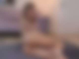 Lenna's Live Sex Cam Show
