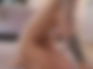 Lenna's Live Sex Cam Show