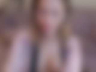 Lenna's Live Sex Cam Show