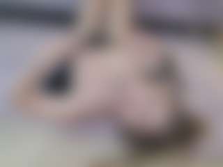 Lenna's Live Sex Cam Show