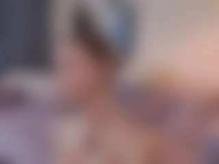 Lenna's Live Sex Cam Show