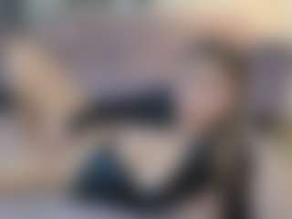 Lenna's Live Sex Cam Show
