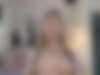 Lenna's Live Sex Cam Show