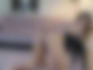 Lenna's Live Sex Cam Show