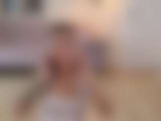 Lenna's Live Sex Cam Show