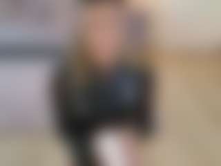 Lenna's Live Sex Cam Show
