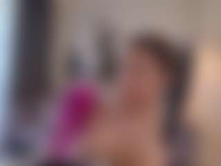 Live cam show with Lenna - Squirt on livesexfox.com