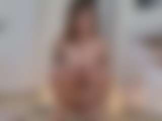 Lenna's Live Sex Cam Show