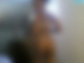 Live cam show with Slim Busy - Stripper on hotwifechat.live