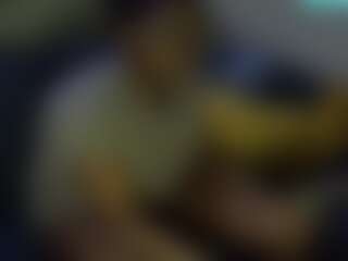 Crystvll's Live Sex Cam Show