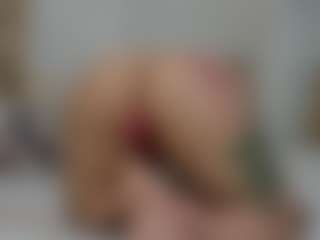 Live cam show with alwaysnaughtyx - Green Eyes on CamwithHer