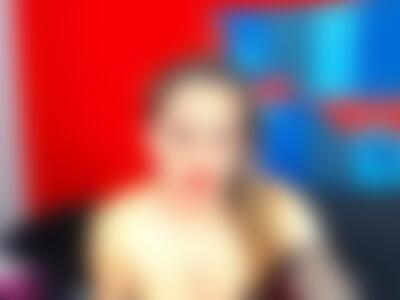 penelopelyn's Live Sex Cam Show