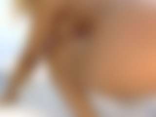 TasteThePeach's Live Sex Cam Show