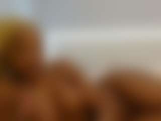 TasteThePeach's Live Sex Cam Show