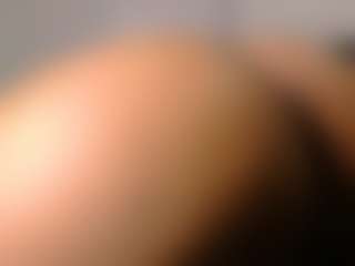 TasteThePeach's Live Sex Cam Show