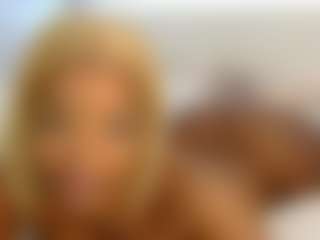 TasteThePeach's Live Sex Cam Show
