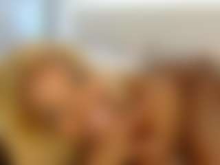 TasteThePeach's Live Sex Cam Show