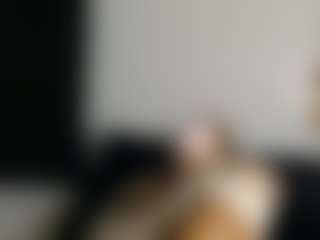 TasteThePeach's Live Sex Cam Show
