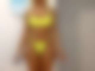 TasteThePeach's Live Sex Cam Show